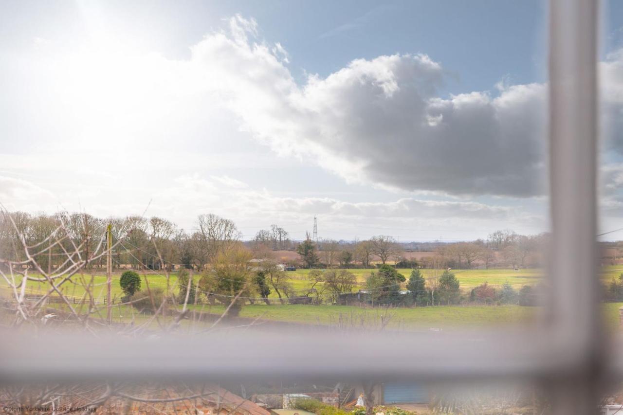 Quaint Cottage In The Heart Of North Yorkshire Village - Pet Friendly Free Stillington Zewnętrze zdjęcie